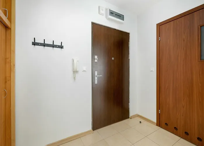 아파트 Dunikowskiego Snug By Bookinghost